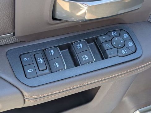 New 2026 RAM 2500 Limited image 11