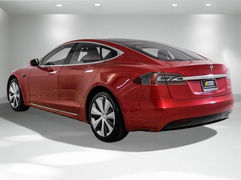Used 2021 Tesla Model S Long Range image 9