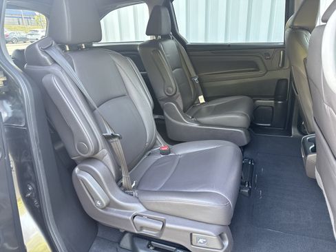 Used 2018 Honda Odyssey EX-L image 14