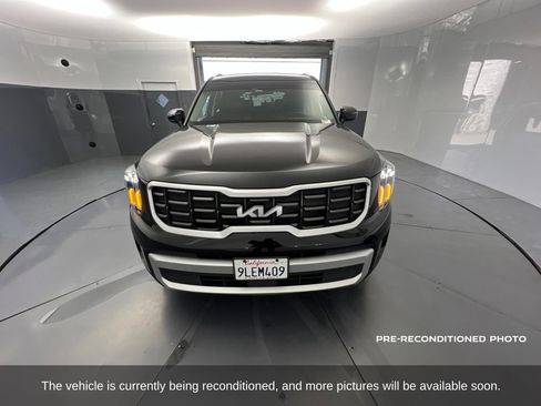 Used 2024 Kia Telluride S w/ S Sunroof Package FWD image 9