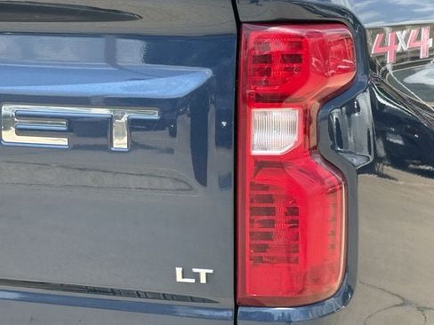 Used 2019 Chevrolet Silverado 1500 LT w/ Texas Edition AWD/4WD image 7