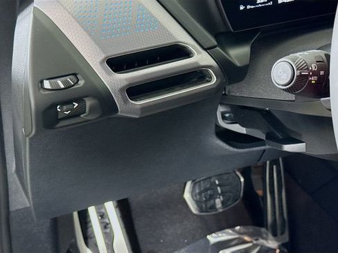 New 2026 BMW M235i xDrive w/ M Performance Package image 10