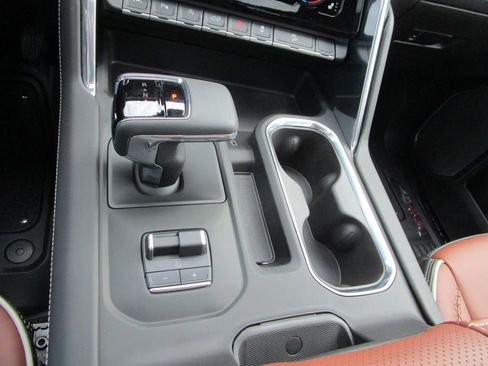 New 2025 GMC Sierra 1500 Denali Ultimate image 49