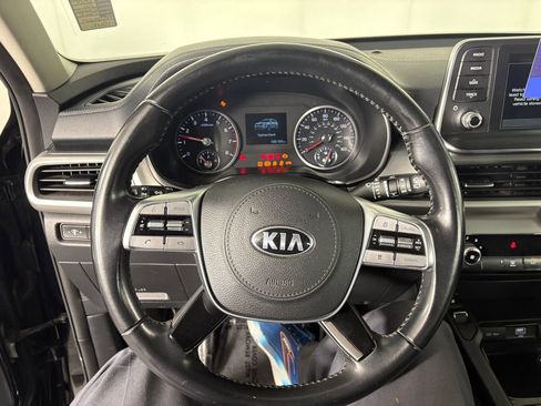 Used 2021 Kia Telluride S AWD/4WD image 14