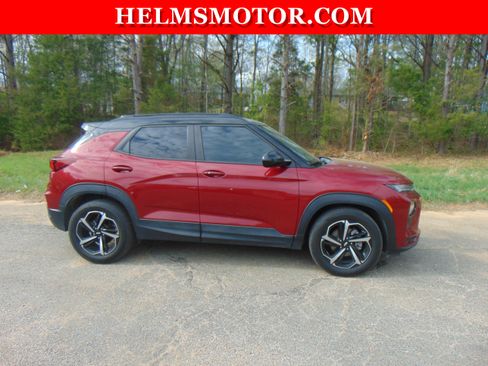 Used 2021 Chevrolet TrailBlazer RS w/ Convenience Package image 8
