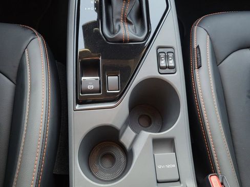 Certified 2025 Subaru Crosstrek 2.5i Limited w/ Crosstrek Mirror Package image 26