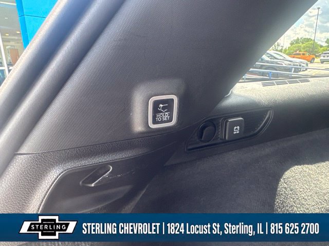 Used 2022 Jeep Grand Cherokee Overland w/ Luxury Tech Group IV AWD/4WD image 20