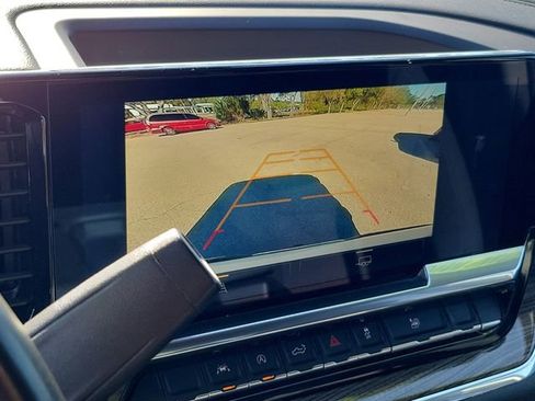 Certified 2025 Chevrolet Silverado 1500 LT image 30