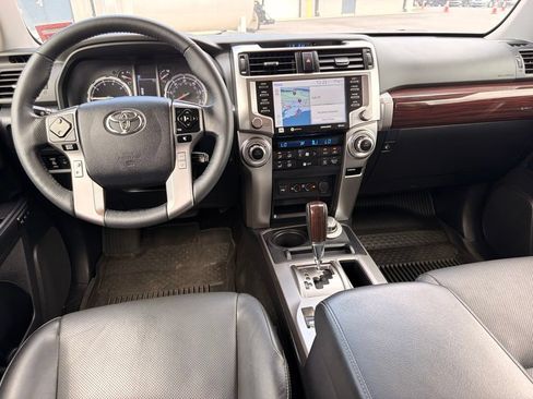 Used 2023 Toyota 4Runner Limited AWD/4WD image 18
