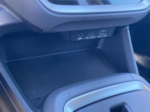 Used 2024 Subaru Crosstrek 2.0i Premium image 26