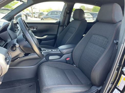 Used 2025 Honda HR-V Sport image 21