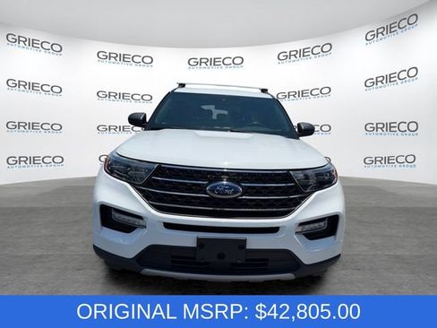 Used 2020 Ford Explorer XLT w/ Equipment Group 202A RWD image 2