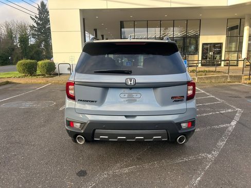 Used 2023 Honda Passport TrailSport image 5