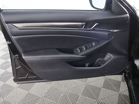 Used 2022 Honda Accord Sport image 18