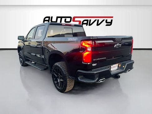Used 2025 Chevrolet Silverado 1500 LT Trail Boss w/ Convenience Package II AWD/4WD image 5