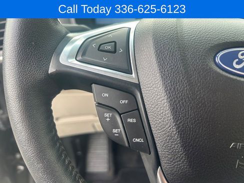 Used 2023 Ford Edge Titanium w/ Cargo Accessory Package AWD/4WD image 18