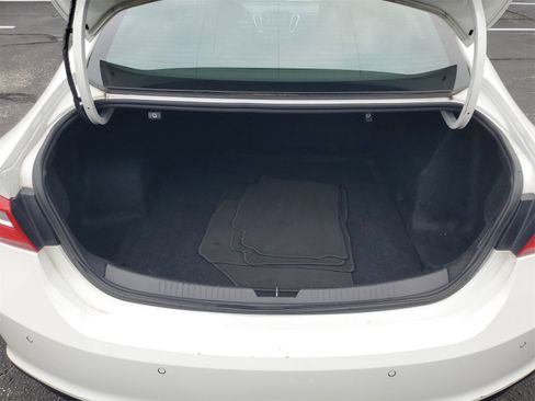 Used 2024 Chevrolet Malibu LT image 29