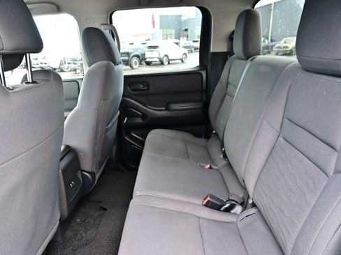 Certified 2024 Nissan Frontier S AWD/4WD image 13