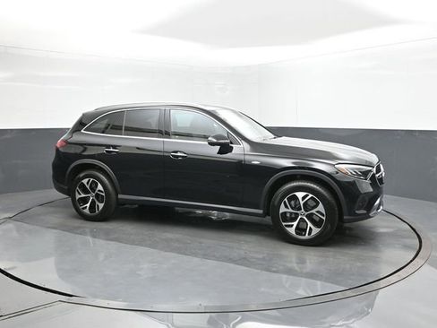 Certified 2025 Mercedes-Benz GLC 350e 4MATIC image 17
