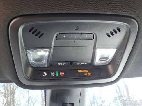 Used 2023 Chevrolet Traverse LT w/ LPO, Cargo Package image 20