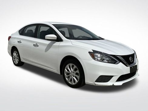 Used 2019 Nissan Sentra SV image 9