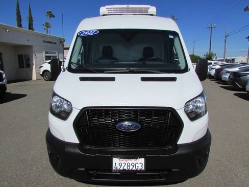 Used 2021 Ford Transit 150 Medium Roof RWD image 3
