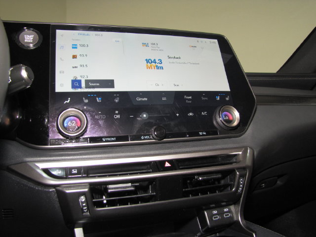 Used 2024 Lexus RX 350 Premium Plus w/ Convenience Package FWD image 30