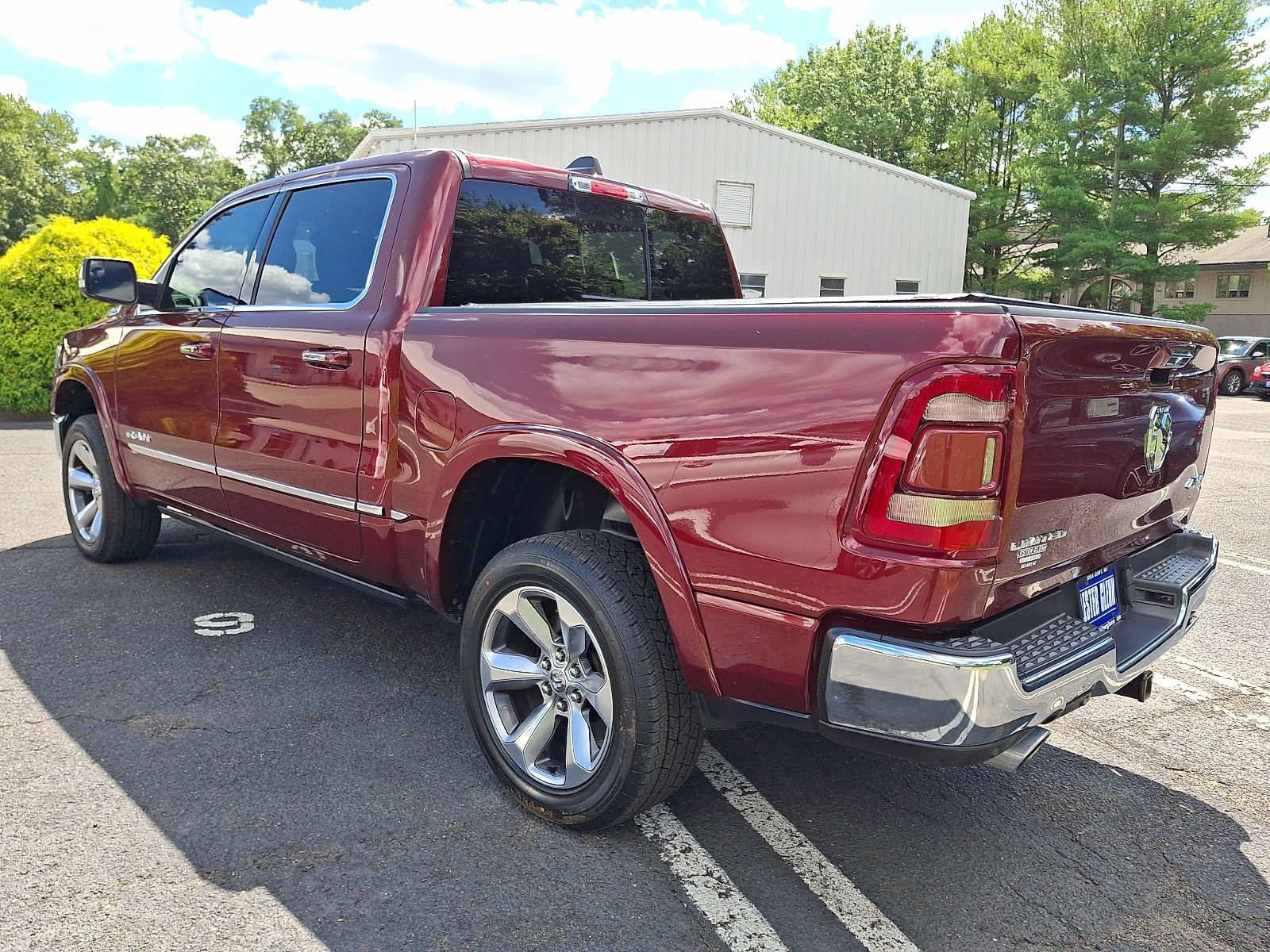 Used 2022 RAM 1500 Limited AWD/4WD image 4
