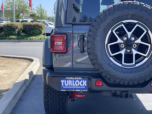 New 2026 Jeep Wrangler Unlimited Rubicon AWD/4WD image 13