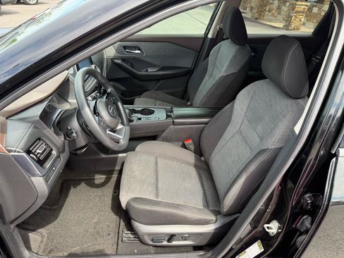 Used 2021 Nissan Rogue SV FWD image 10