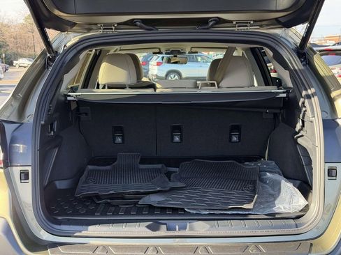 Used 2025 Subaru Outback Premium w/ Popular Package #1A image 14