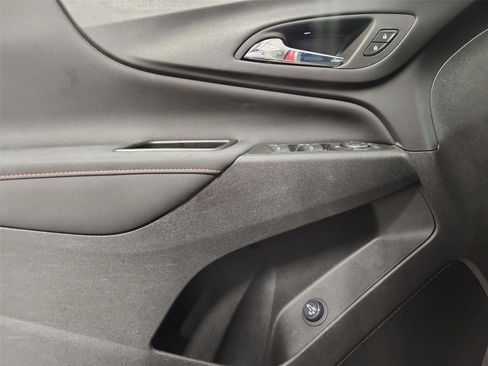 Used 2024 Chevrolet Equinox RS FWD image 21