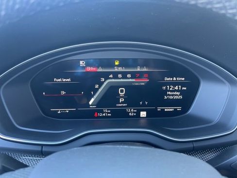 New 2025 Audi SQ5 Premium Plus image 36
