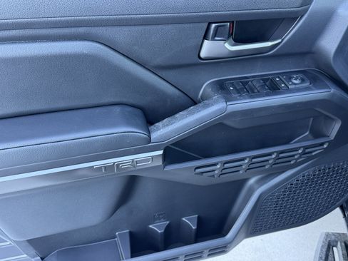 New 2026 Toyota Tacoma TRD Off-Road image 18