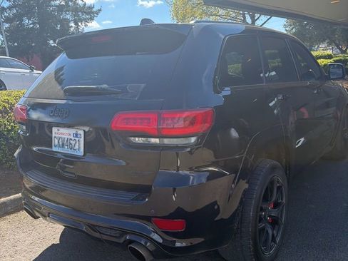 Used 2019 Jeep Grand Cherokee SRT image 5