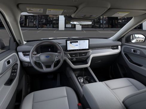 New 2026 Ford Explorer Active w/ Active Comfort Package RWD image 9