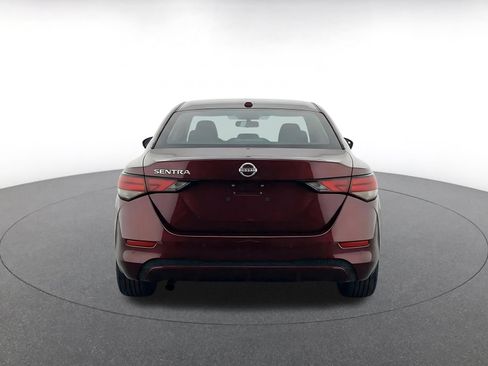 Used 2025 Nissan Sentra SV FWD image 8