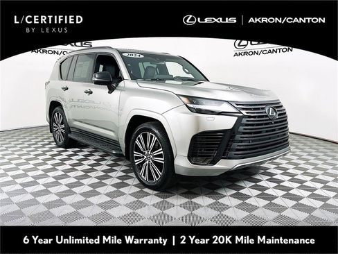 Used 2024 Lexus LX 600 4WD w/ Appearance Package image 1