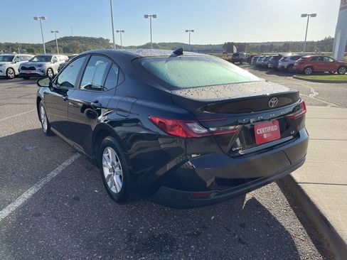 Certified 2025 Toyota Camry LE image 3