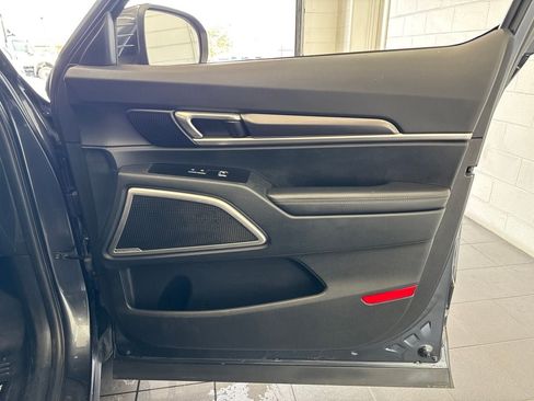 Used 2024 Kia Telluride S FWD image 51