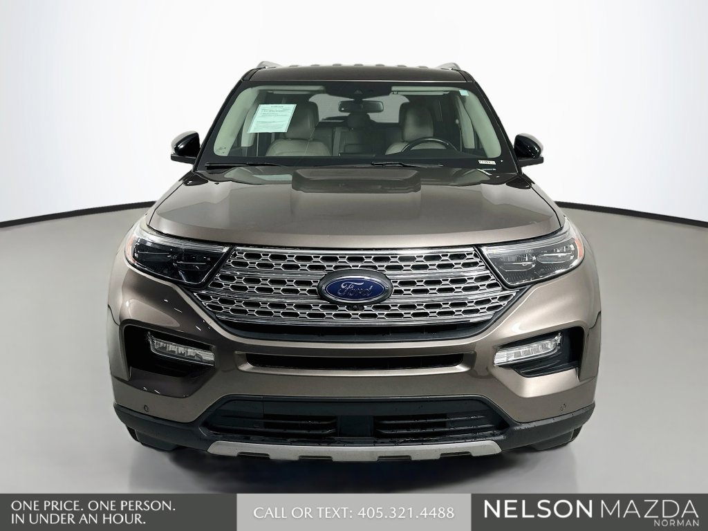 Used 2021 Ford Explorer Limited w/ Equipment Group 301A AWD/4WD image 2