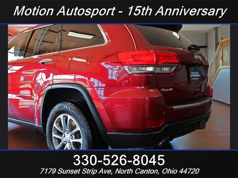 Used 2014 Jeep Grand Cherokee Limited w/ Trailer Tow Group IV AWD/4WD image 8