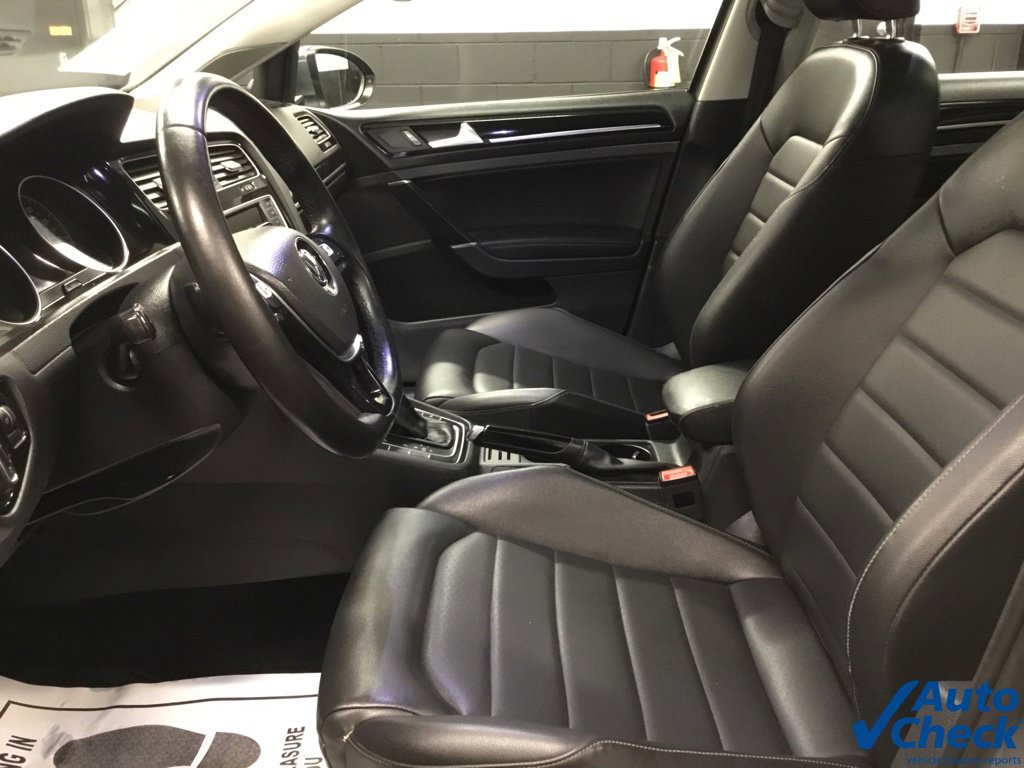 Used 2016 Volkswagen Golf SEL w/ Lighting Package (SEL) FWD image 19