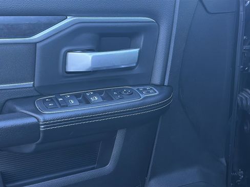 Used 2024 RAM 2500 Big Horn image 43