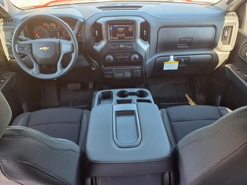 New 2026 Chevrolet Silverado 1500 Custom RWD image 9