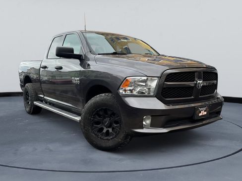 Used 2017 RAM 1500 Express w/ Express Value Package image 5