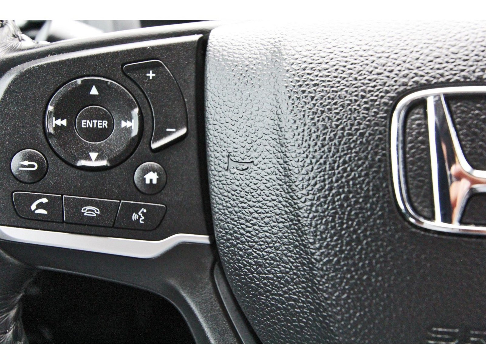Used 2024 Honda Odyssey EX-L image 18