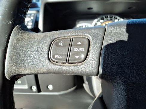 Used 2005 HUMMER H2 SUT w/ Preferred Equipment Group image 22