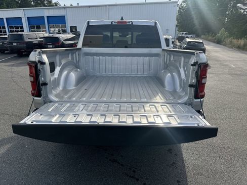 New 2026 RAM 1500 Big Horn AWD/4WD image 18
