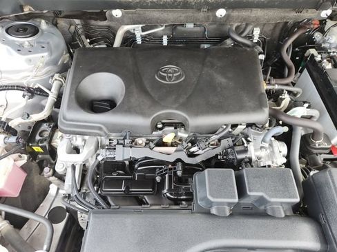 Used 2024 Toyota RAV4 XLE Premium FWD image 27